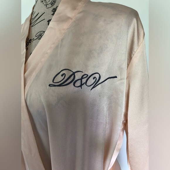 SS Weddings Robe - Picture 4 of 8